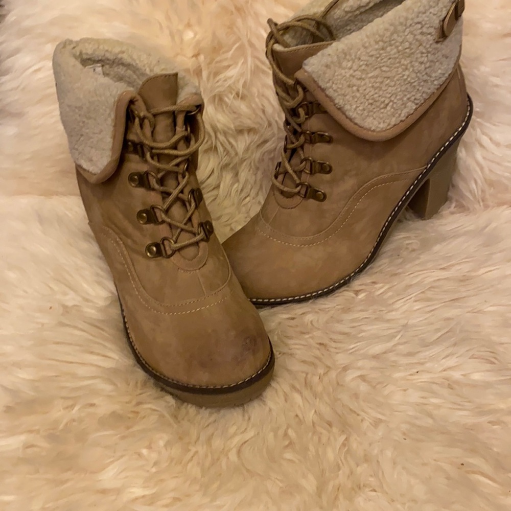 Amanda Boots in Camel